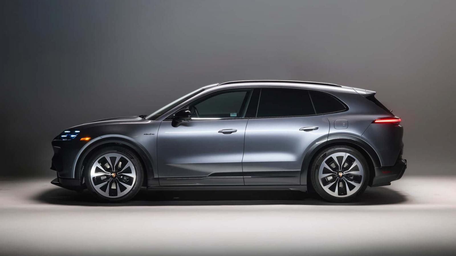 Πρεμιέρα για την Porsche Cayenne Electric με έως 1.156 ίππους
